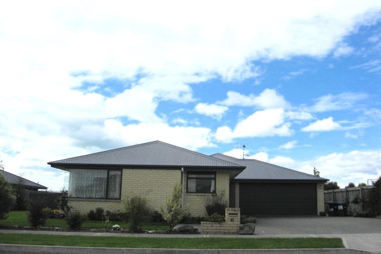 Photo of property in 16 Monaco View, Stoke, Nelson, 7011