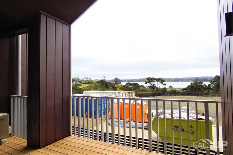 Photo of property in 8/28 Nevill Road, Hobsonville, Auckland, 0616