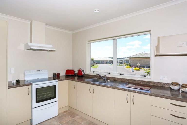 Photo of property in 8unit Village Place, Tuakau, 2121
