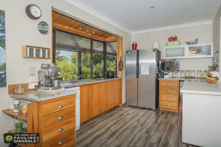 Photo of property in 39 Commins Road, Onerahi, Whangarei, 0110