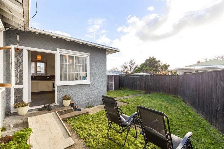 Photo of property in 111a Featherston Street, Takaro, Palmerston North, 4412