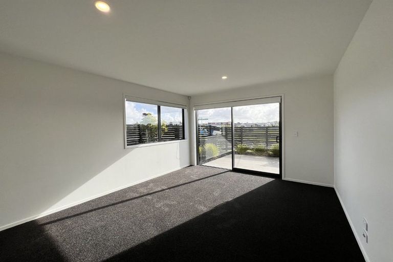 Photo of property in 33 Jutland Road, Pukekohe, 2120