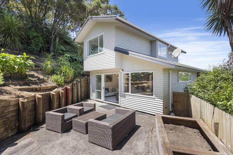 Photo of property in 67a Ayton Drive, Totara Vale, Auckland, 0629