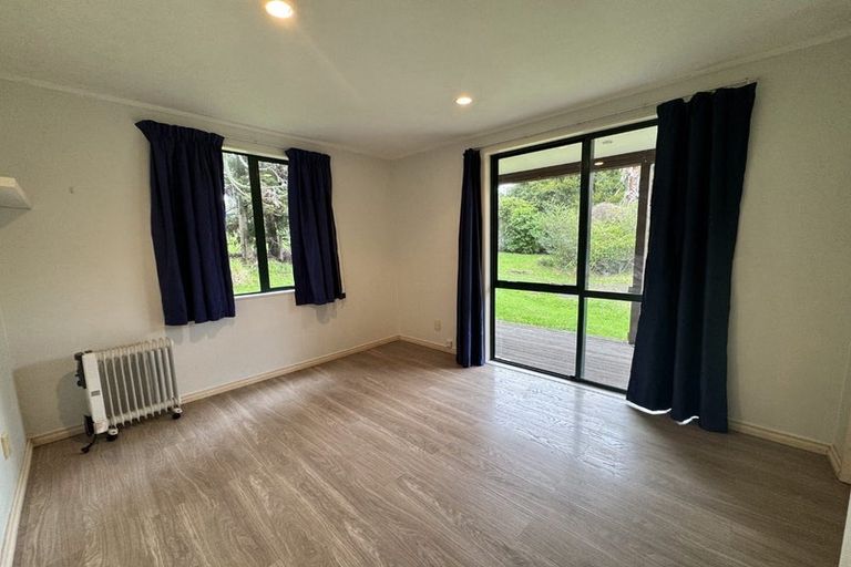 Photo of property in 91 Sanders Road, Paremoremo, Albany, 0793