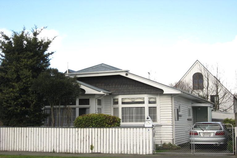 Photo of property in 2/36 Edgeware Road, St Albans, Christchurch, 8014