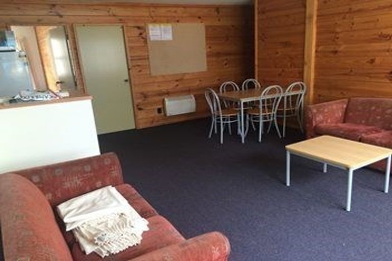 Photo of property in Drummond Street Flats, 21/19u Drummond Street, Mount Cook, Wellington, 6021