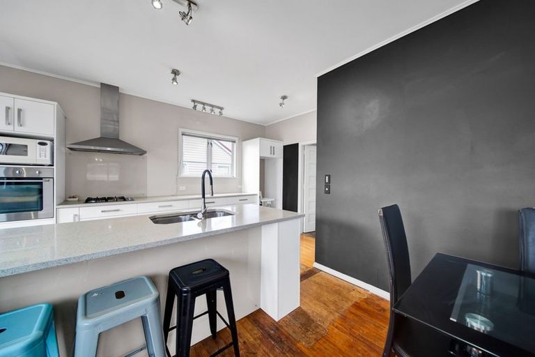 Photo of property in 38 Pembroke Road, Stratford, 4332