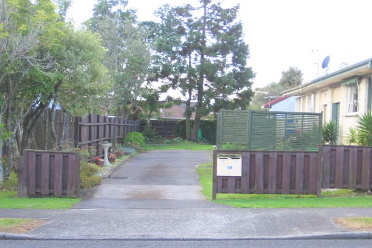 Photo of property in 1/19 Diorella Drive, Clover Park, Auckland, 2019