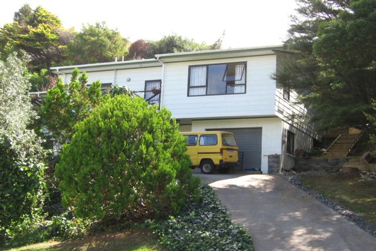 Photo of property in 1 Relko Crescent, Torbay, Auckland, 0630
