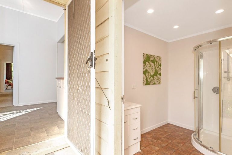 Photo of property in 433 Palmerston Road, Gisborne, 4010