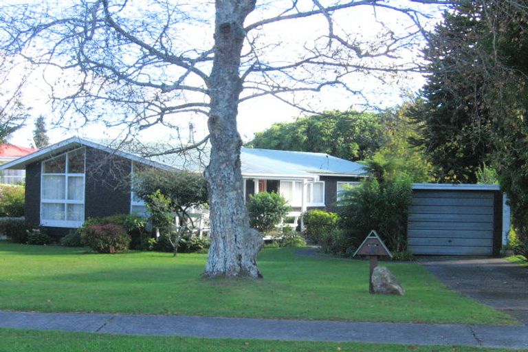 Photo of property in 30 Kowhai Place, Tokoroa, 3420