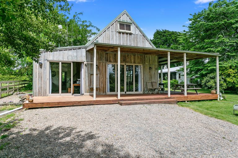 Photo of property in 949 Maungatautari Road, Maungatautari, Cambridge, 3494