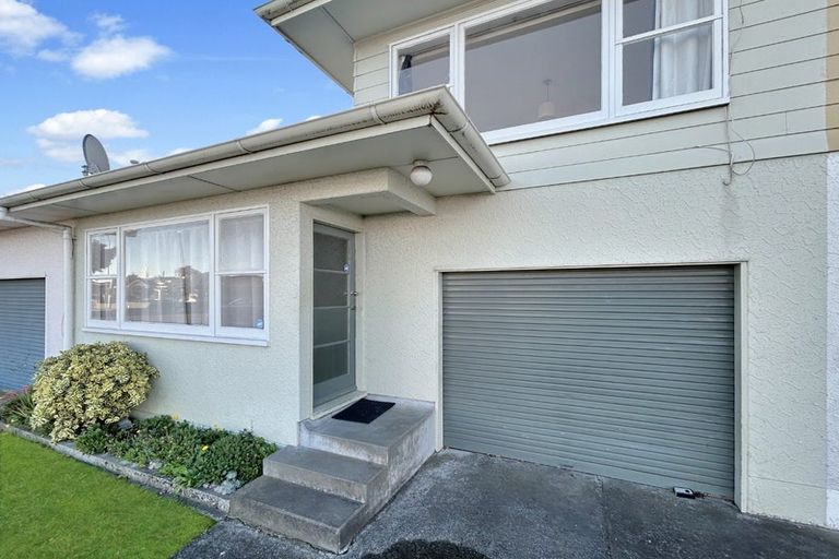 Photo of property in 223 Grey Street, Palmerston North, 4414