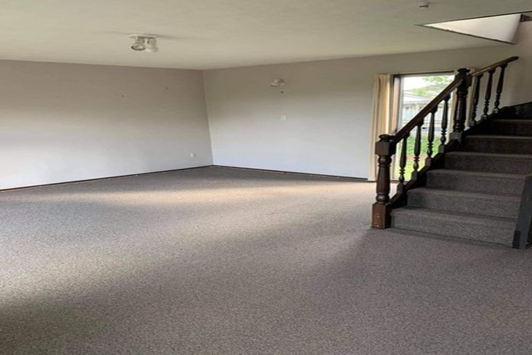 Photo of property in 1/73 Glamorgan Drive, Torbay, Auckland, 0630