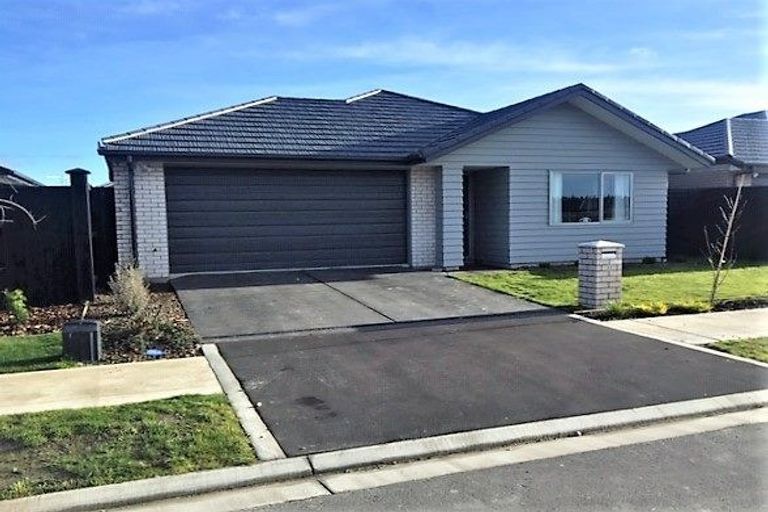 Photo of property in 22 Hannington Way, Rolleston, 7615