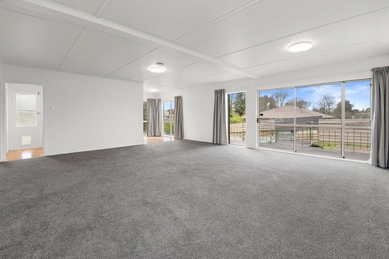 Photo of property in 78 Meadowbank Crescent, Fordlands, Rotorua, 3015