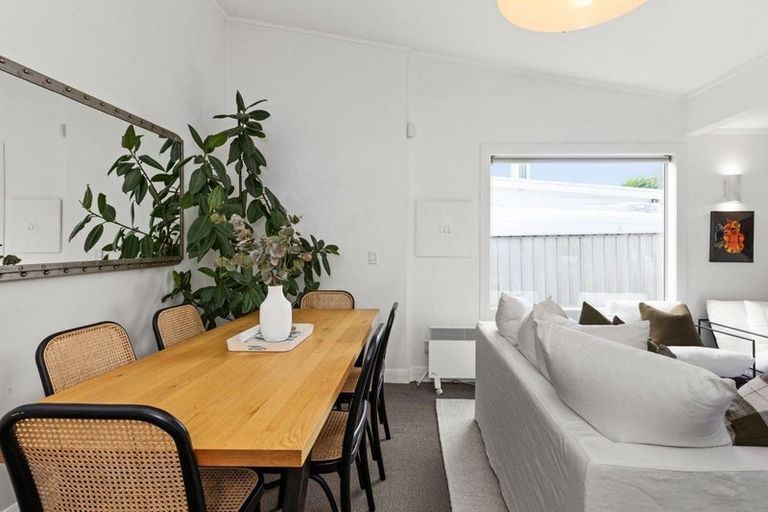 Photo of property in 78 Charles Street, Westshore, Napier, 4110