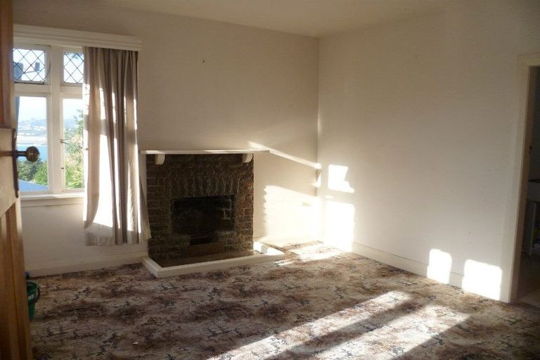 Photo of property in 9 Hungerford Road, Lyall Bay, Wellington, 6022