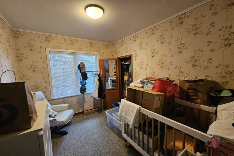 Photo of property in 111 Wallace Road, Mangere Bridge, Auckland, 2022
