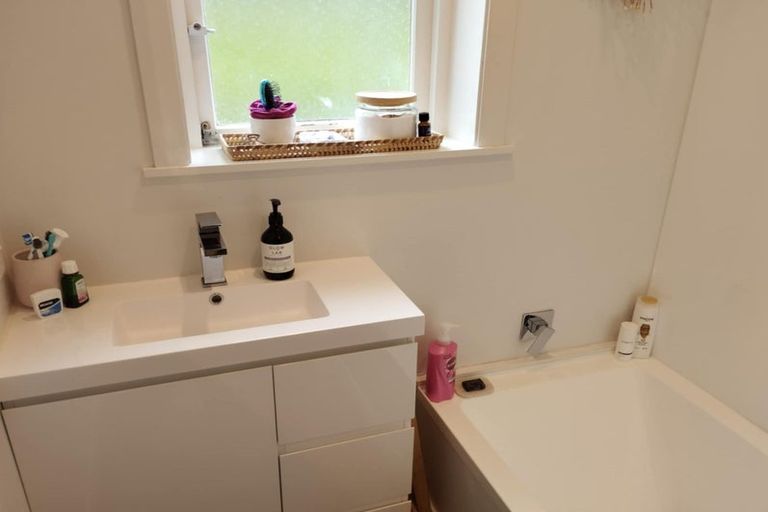 Photo of property in 368 Huia Road, Titirangi, Auckland, 0604