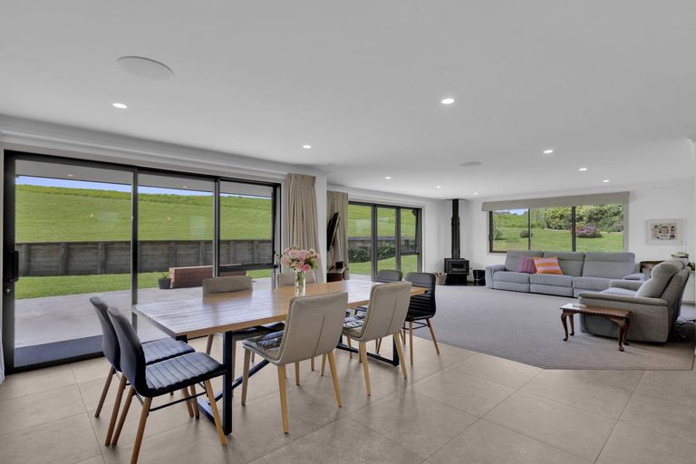 Photo of property in 14 Oakridge Place, Morrinsville, 3375