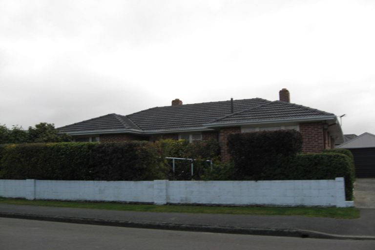 Photo of property in 4 Nutfield Lane, Cashmere, Christchurch, 8022
