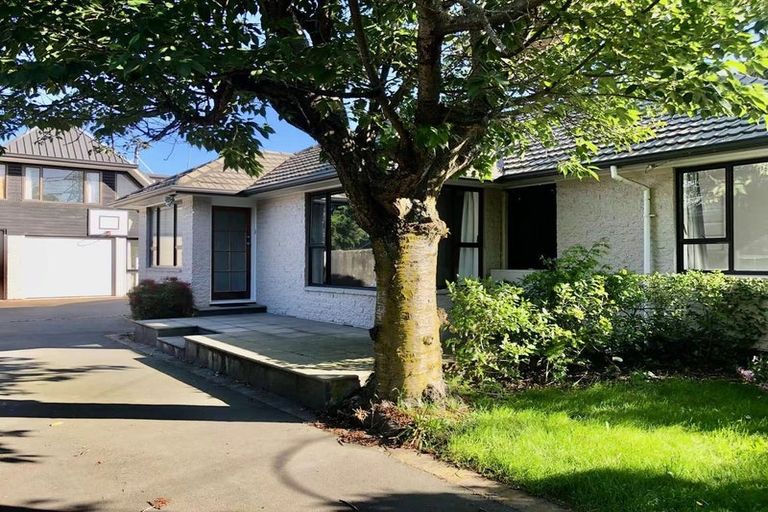 Photo of property in 29 Glencoe Street, Burnside, Christchurch, 8053