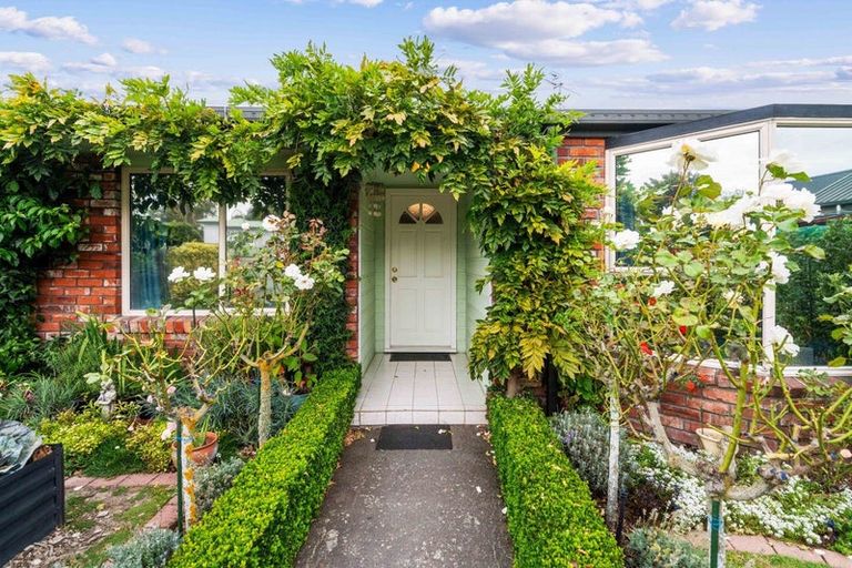Photo of property in 25b Main South Road, Sockburn, Christchurch, 8042