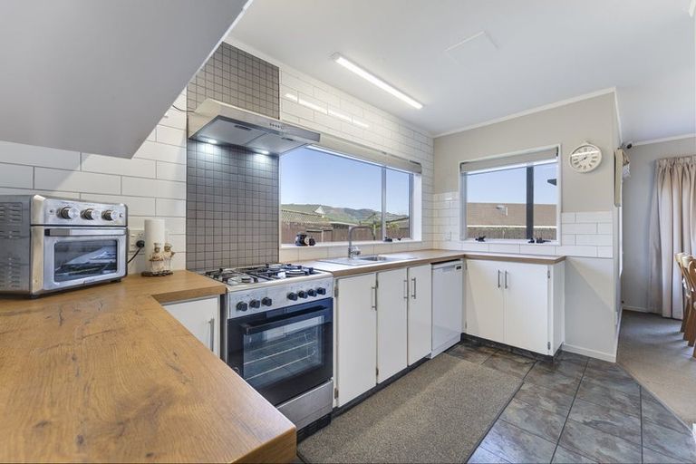 Photo of property in 9 Evergreen Way, Stoke, Nelson, 7011