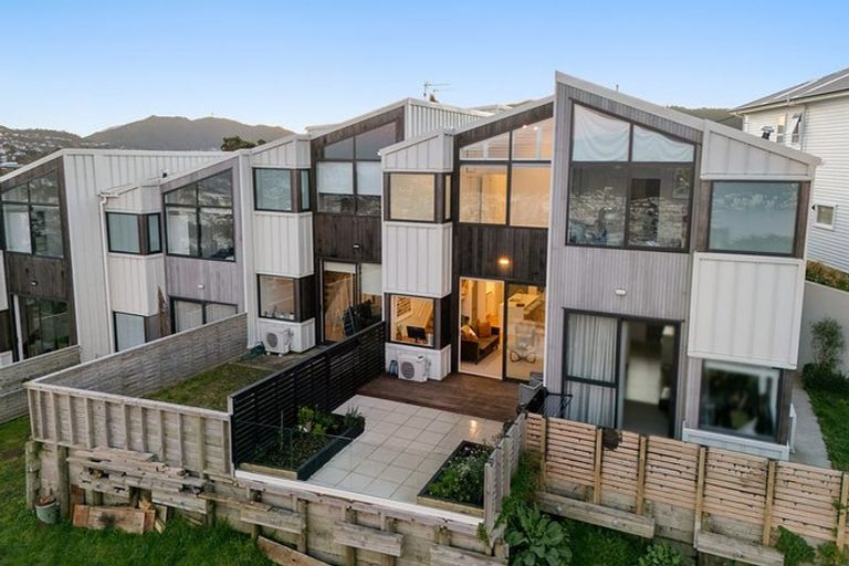 Photo of property in 5/78 Orangi Kaupapa Road, Northland, Wellington, 6012