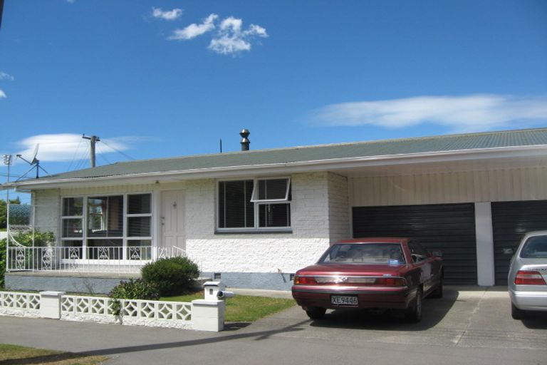 Photo of property in 2/1 Coles Place, St Albans, Christchurch, 8014