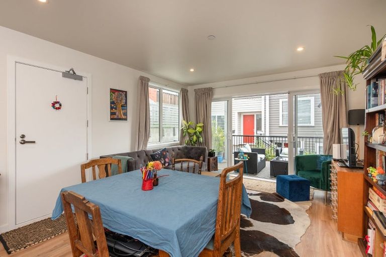 Photo of property in 239u6 Adelaide Road, Newtown, Wellington, 6021