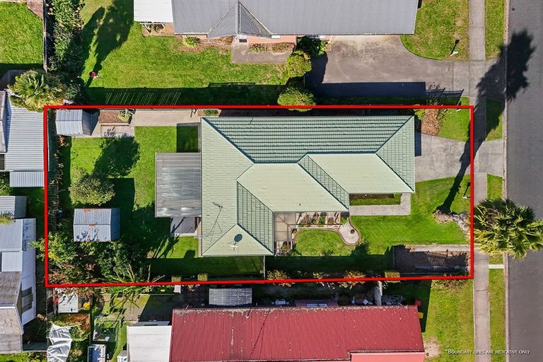 Photo of property in 14 Catalina Drive, Melville, Hamilton, 3206