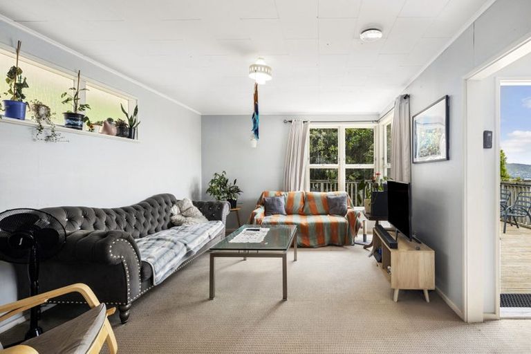 Photo of property in 33 Verviers Street, Karori, Wellington, 6012