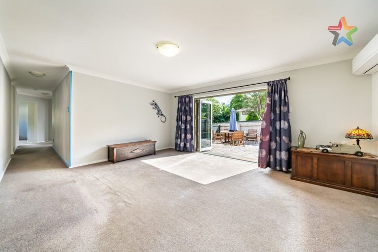 Photo of property in 2/32 Hair Street, Wainuiomata, Lower Hutt, 5014