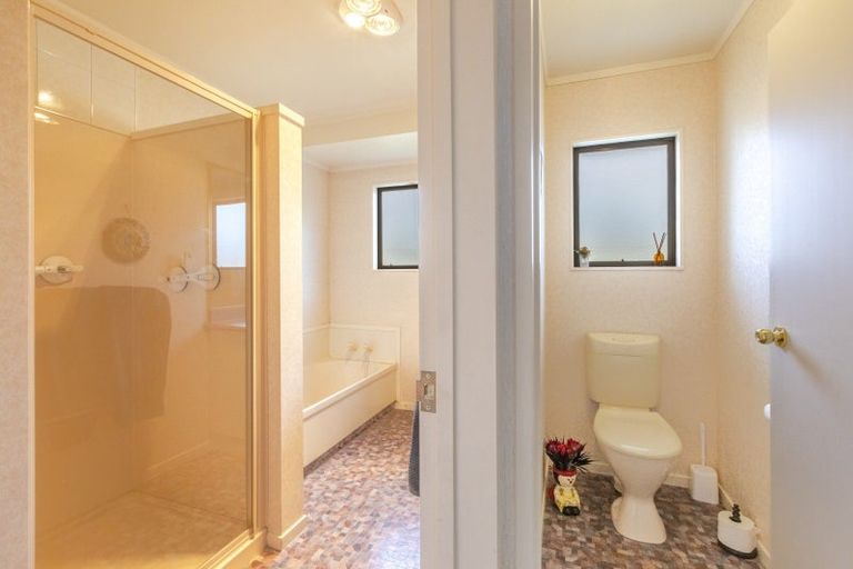 Photo of property in 3 Belgrove Drive, Waipukurau, 4200