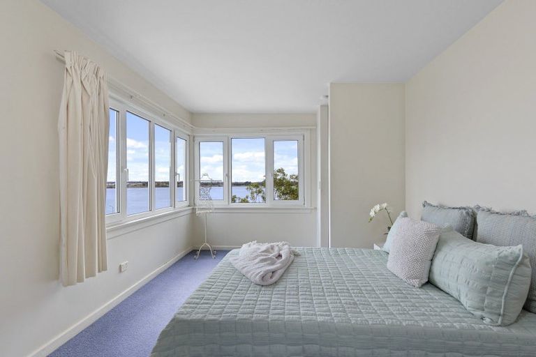 Photo of property in 7 Ferrymead Terrace, Ferrymead, Christchurch, 8081