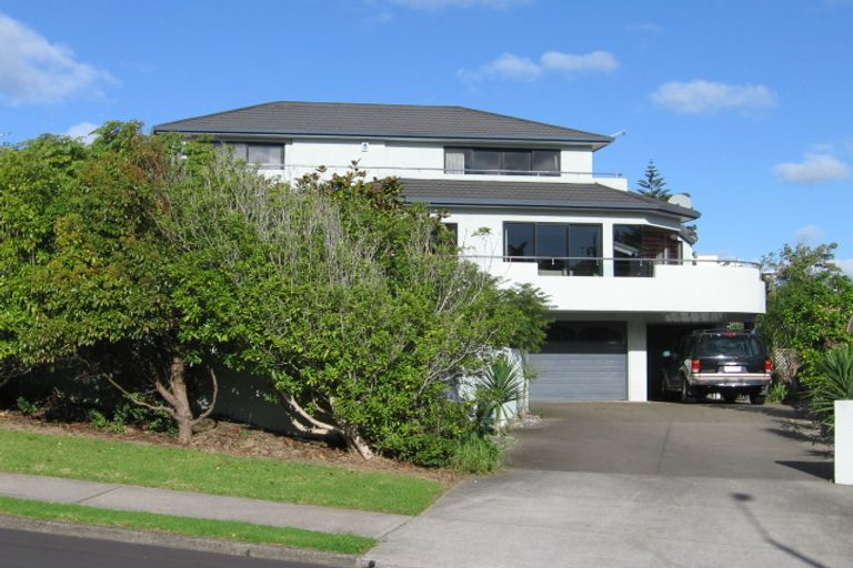 Photo of property in 5 Whitcombe Road, Bucklands Beach, Auckland, 2012
