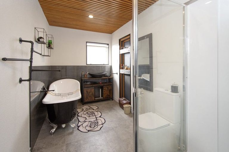 Photo of property in 2/44 Shakespeare Road, Waltham, Christchurch, 8023