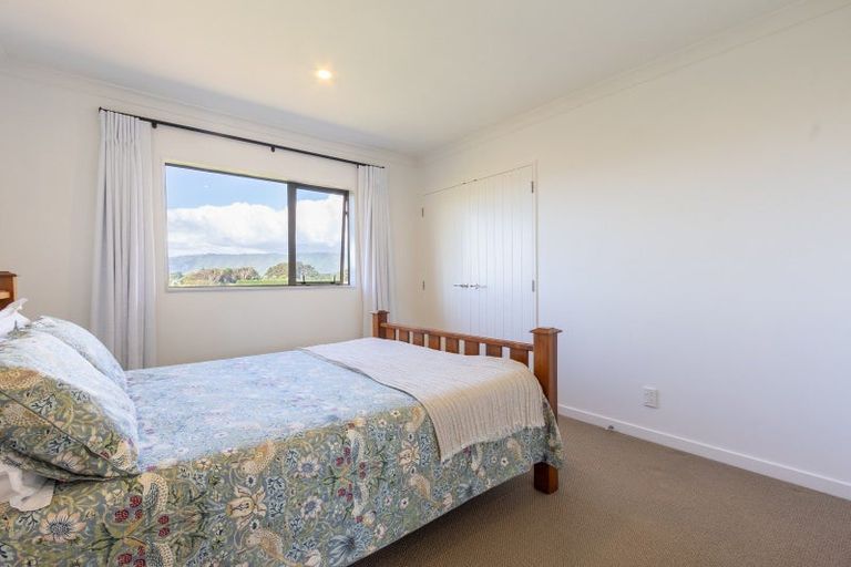 Photo of property in 66 The Drive, Paraparaumu Beach, Paraparaumu, 5032
