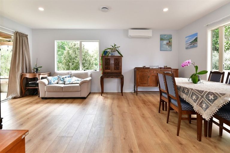 Photo of property in 19 Greta Place, Stanmore Bay, Whangaparaoa, 0932