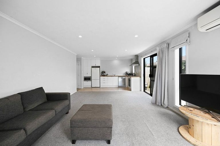 Photo of property in 1/3 Charlemont Street, Whitiora, Hamilton, 3200