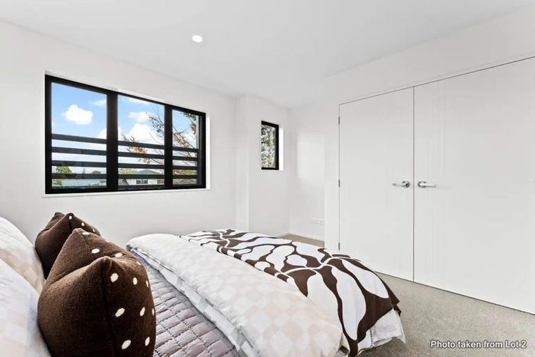 Photo of property in 3/58 Waipani Road, Te Atatu Peninsula, Auckland, 0610