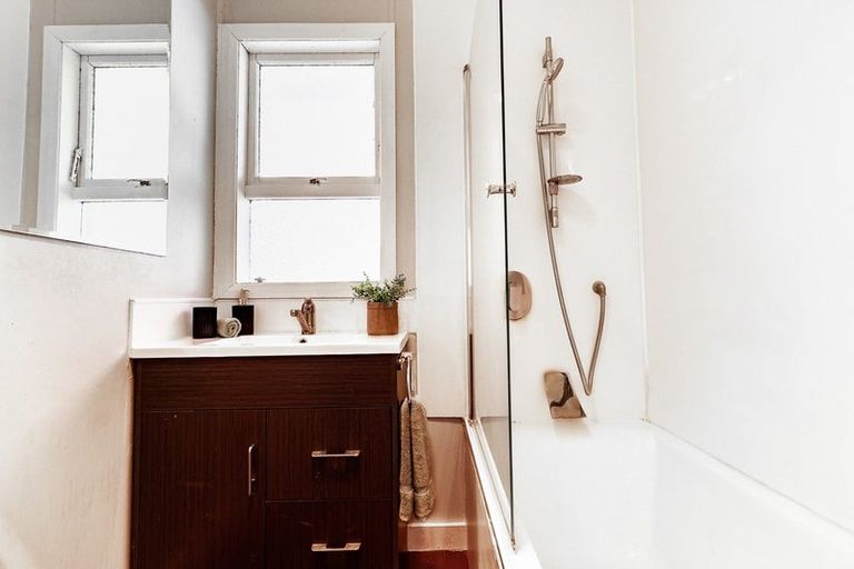 Photo of property in 272 Fox Street, Hamilton East, Hamilton, 3216