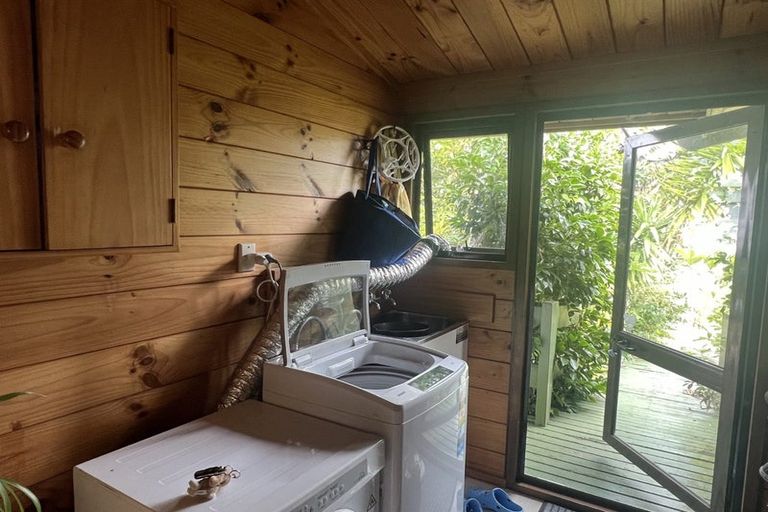 Photo of property in 11 Fitzwater Place, Henderson, Auckland, 0612