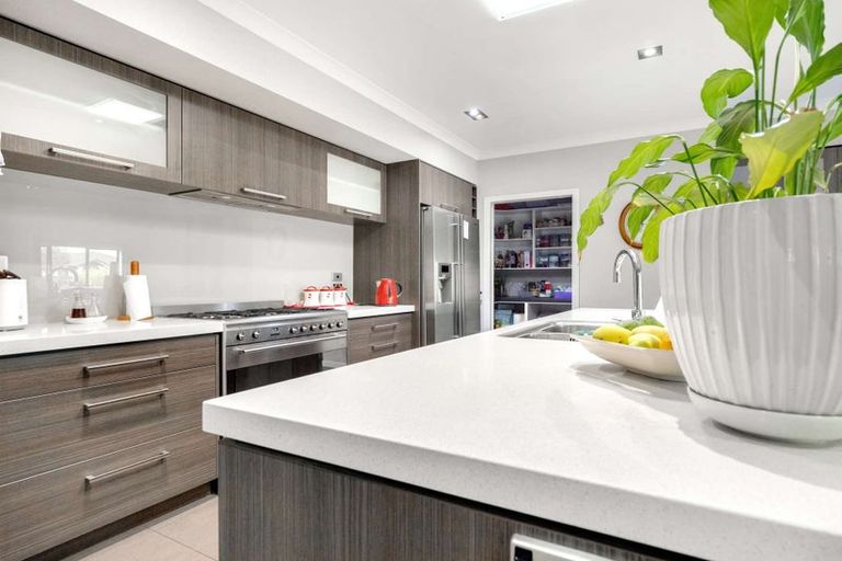 Photo of property in 1 Naomi Place, Cambridge, 3434