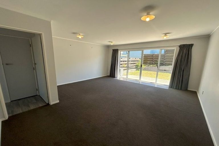 Photo of property in 63 Golf Road, Mount Maunganui, 3116