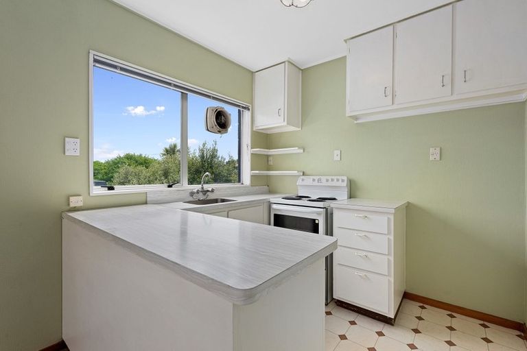 Photo of property in 218u8 Onepu Road, Lyall Bay, Wellington, 6022