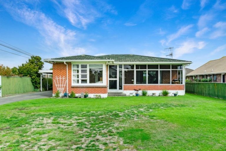 Photo of property in 20 Ngapotiki Street, Paraparaumu Beach, Paraparaumu, 5032