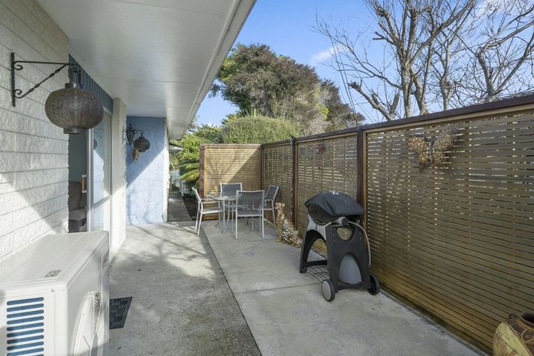 Photo of property in 16 Martin Road, Paraparaumu Beach, Paraparaumu, 5032